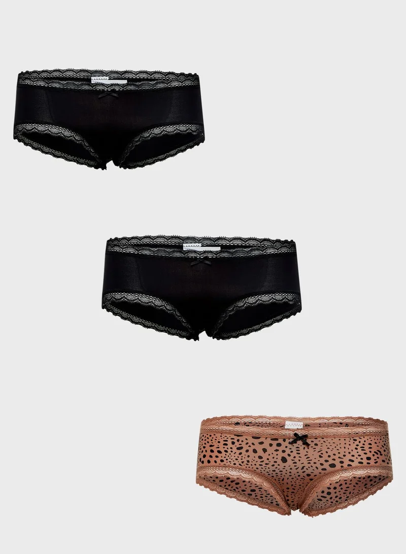 Cotton On Body 3 Pack Lace Trim Boy shorts