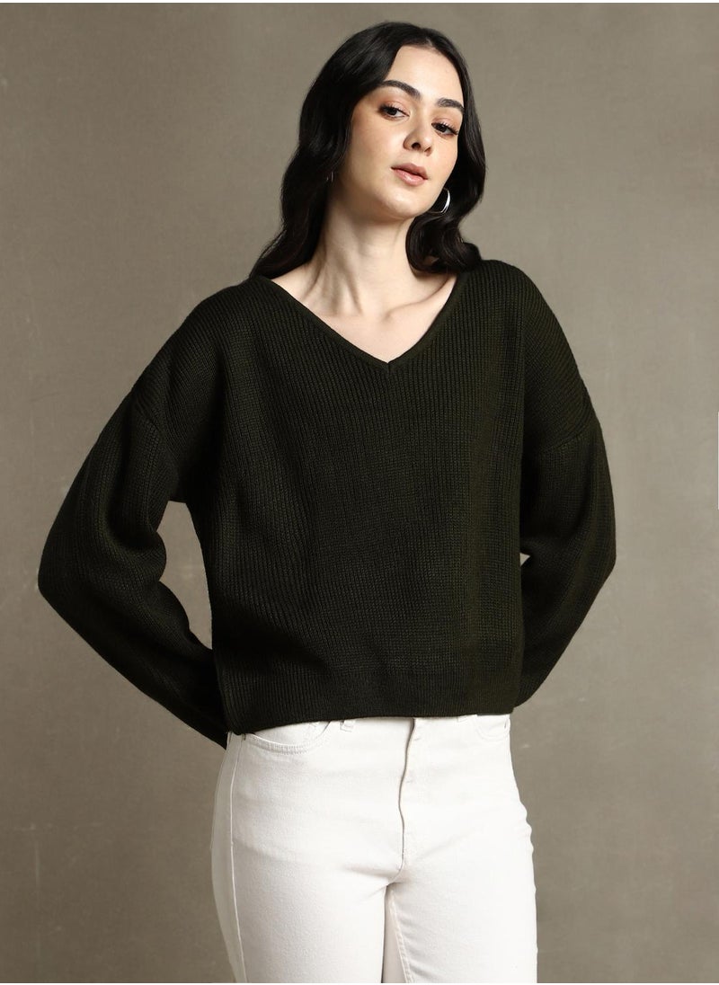 Dennis Lingo Women's Olive 100% Acrylic Solid Regular Fit Sweater  - Image 2