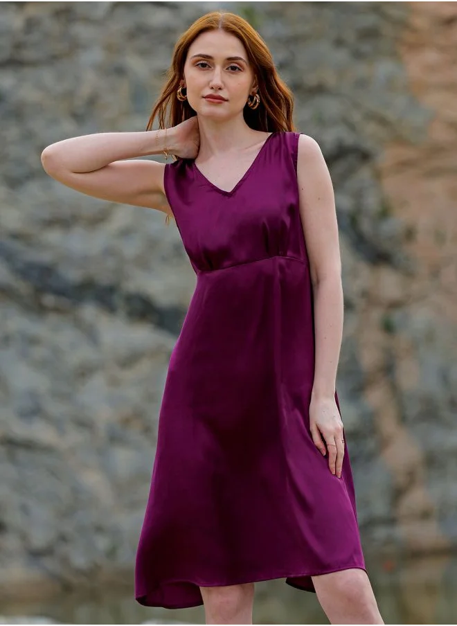 مرفوعة Women Fit and Flared Casual Solid Pinafore Dress