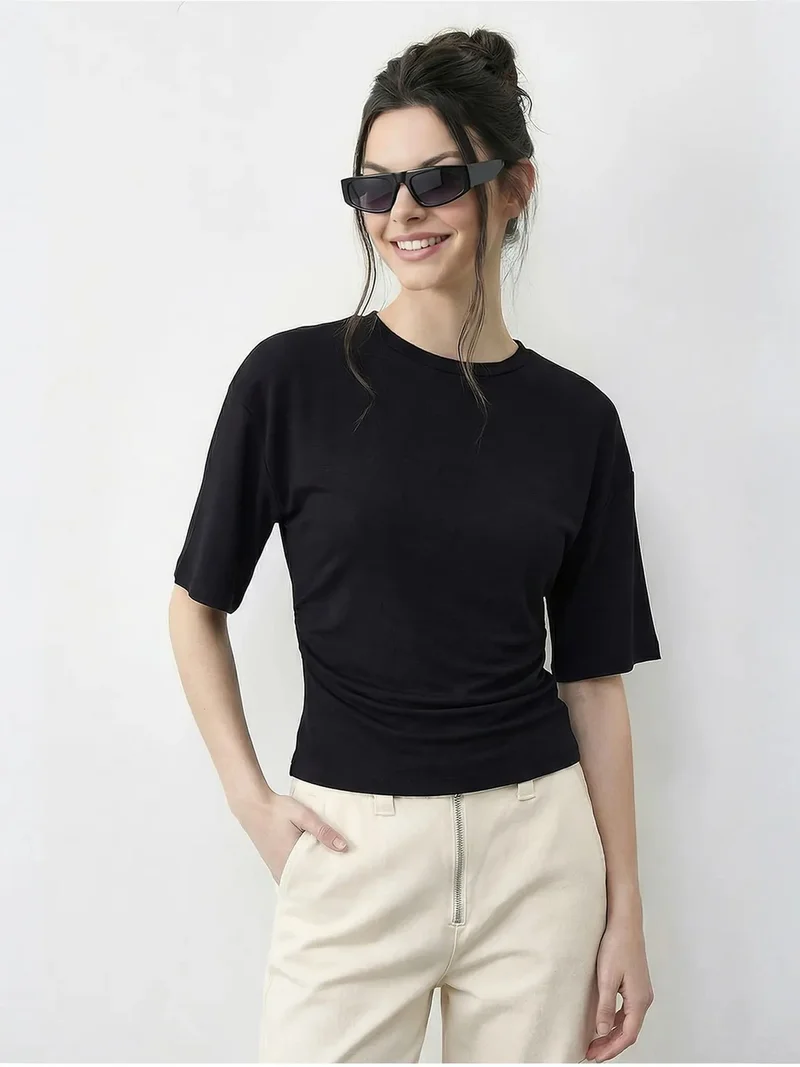 Bianco Lucci LUCCI Regular Fit Crew Neck T-Shirt