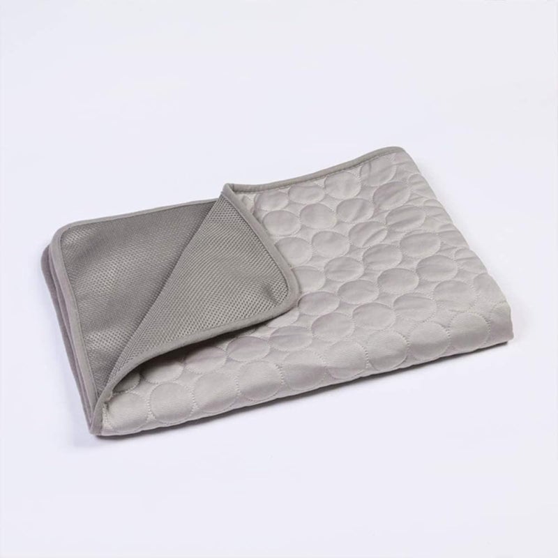 بسطة تبريد الكلاب الصيفية من BESTonZON، وسادة جل رمادية من حرير الجليد مقاس 50×40 سم، للكلاب الصغيرة والقطط، قابلة للغسل، للاستخدام الداخلي والخارجي، بسطة فراش للحيوانات الأليفة - Image 3
