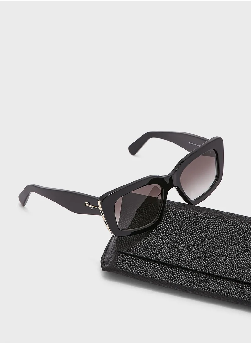 Salvatore Ferragamo Wayfarer Sunglasses