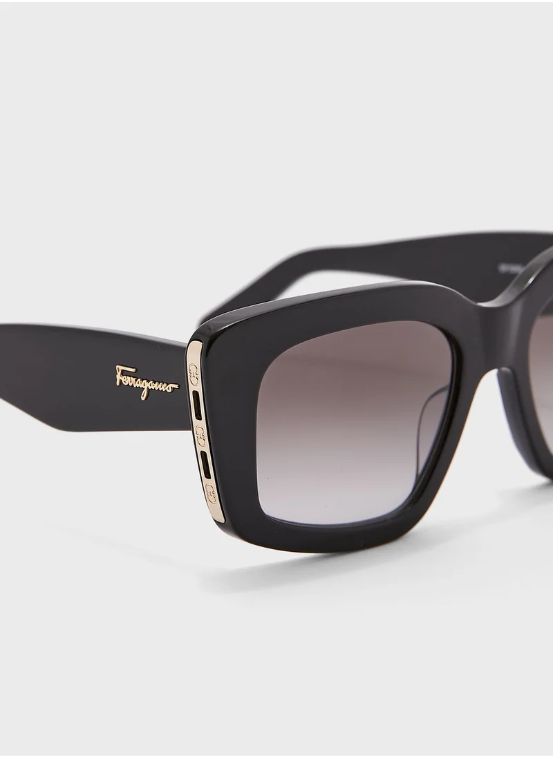 Salvatore Ferragamo Wayfarer Sunglasses