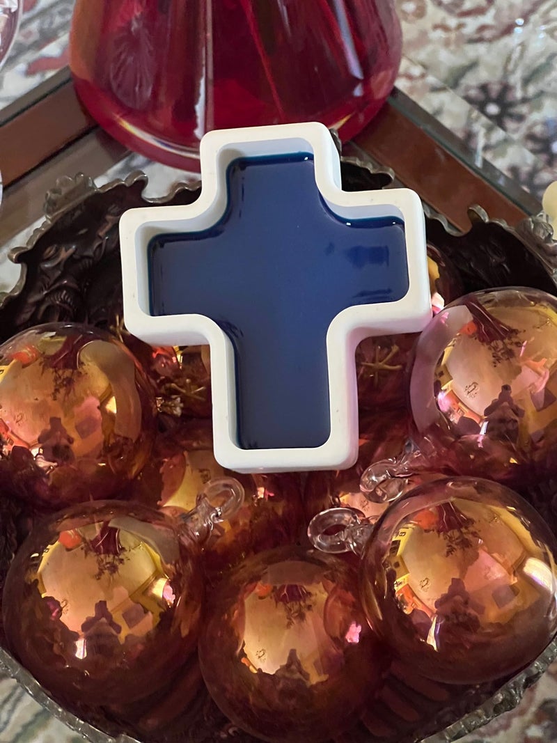 Modern Decorative Cross Greek Style White and Blue Wall Hanging - Image 4