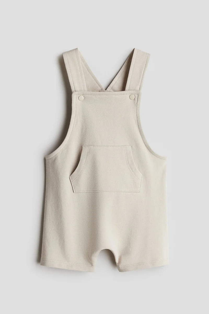 H&M Sweatshirt dungaree shorts