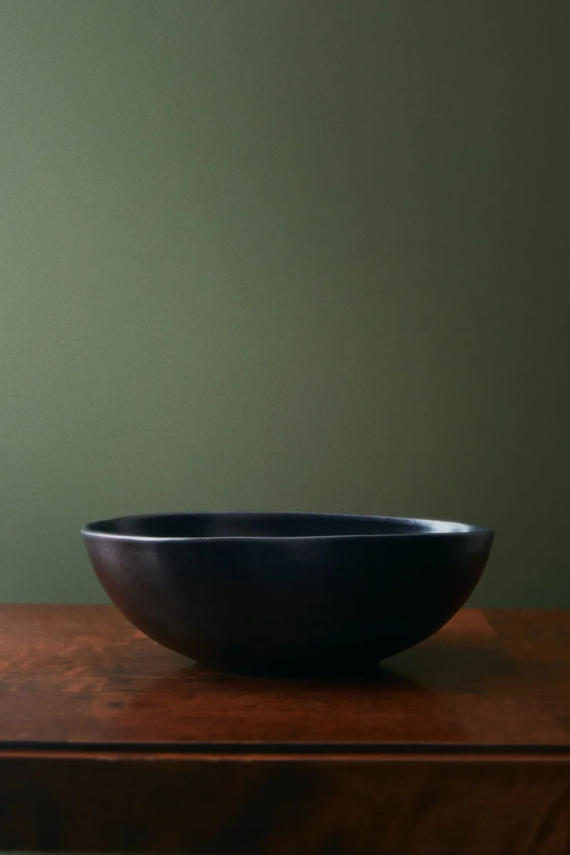H&M Large stoneware serving bowl