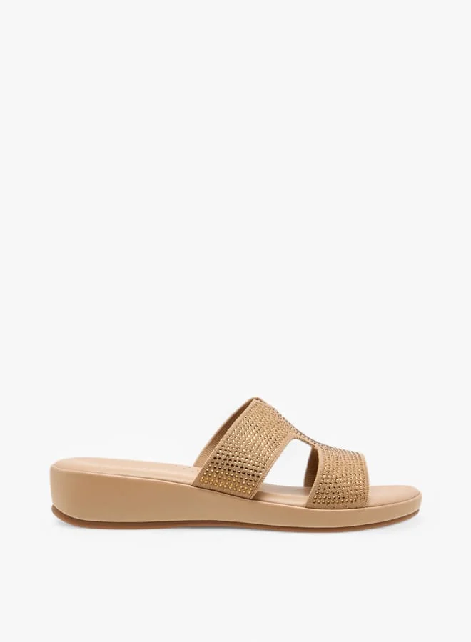 لو كونفورت صنادل نسائية سهلة الارتداء مزينة بالكريستال