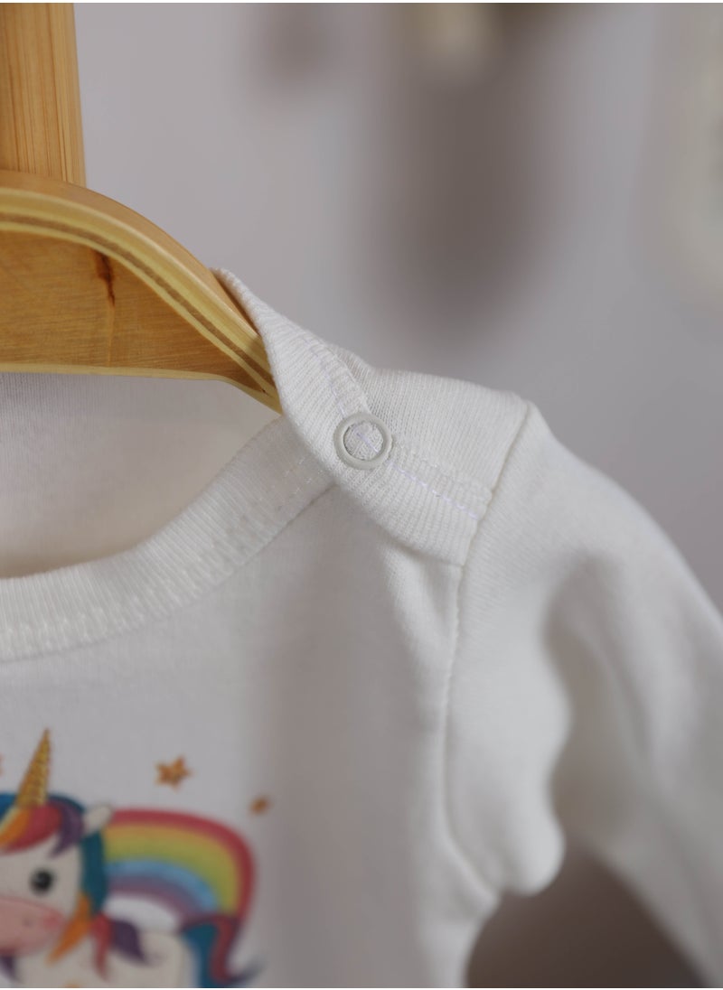 FUN MOMENT - A Set of 12 Barbitose for Newborns Decorated with the Names of the Months - Image 1