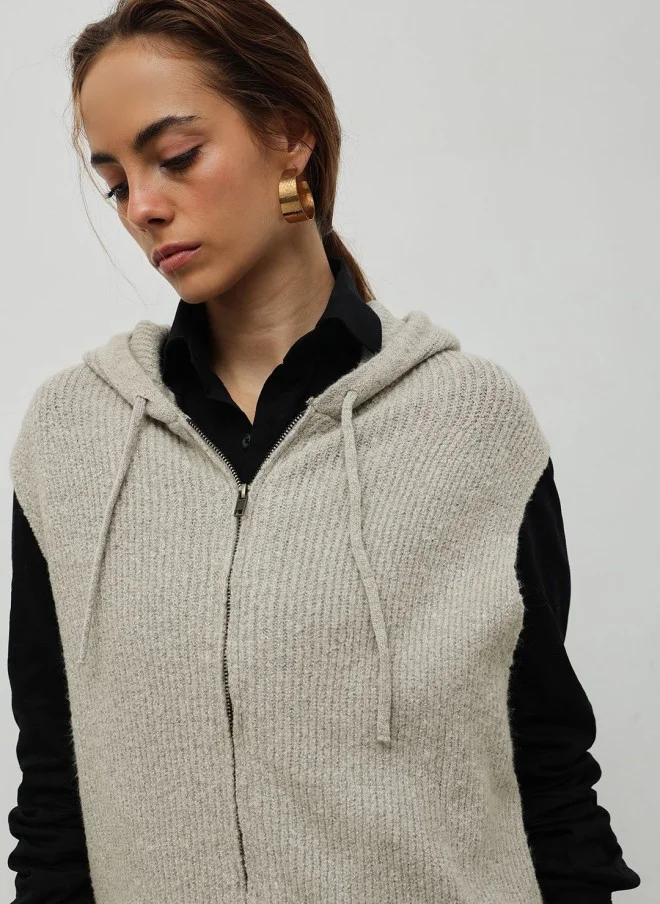 STREET 9 سترة نسائية بغطاء رأس