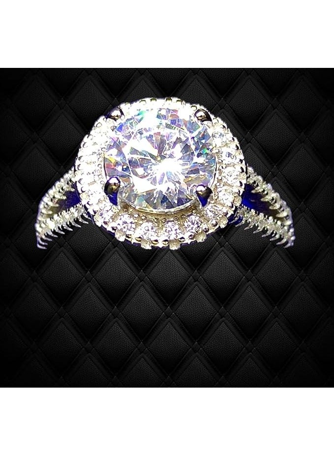 A women's Swiss silver ring, 925 sterling silver, plated with white gold. The model is known worldwide as "Queen's secret." The name refers to "Queen Victoria," the queen of rare and valuable collectibles. - Image 1
