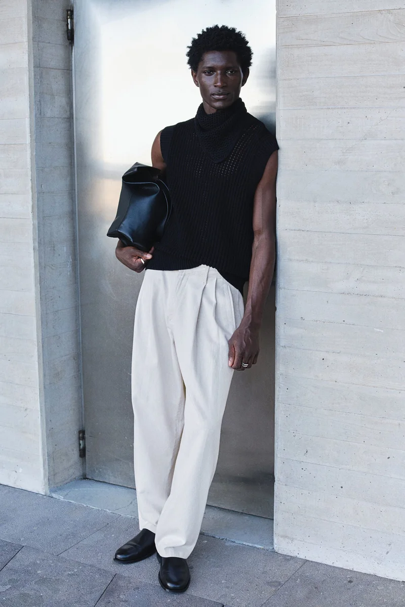 H&M Relaxed Fit Denim trousers