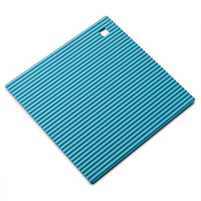SILICONE TRIVET MAT KITCHEN WORKTOP PROTECTOR FOR HOT POTS AND PANS 18 X 18CM HEAT RESISTANT MAT NON SLIP SQUARE TRIVET AQUA BLUE