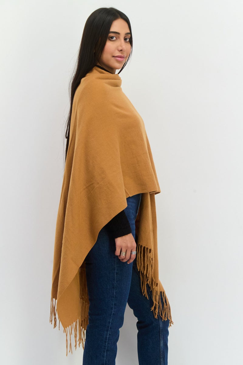 ADRIENNE VITTADINI Women  Solid Fringe Ruana Poncho, Copper Brown  - Image 2