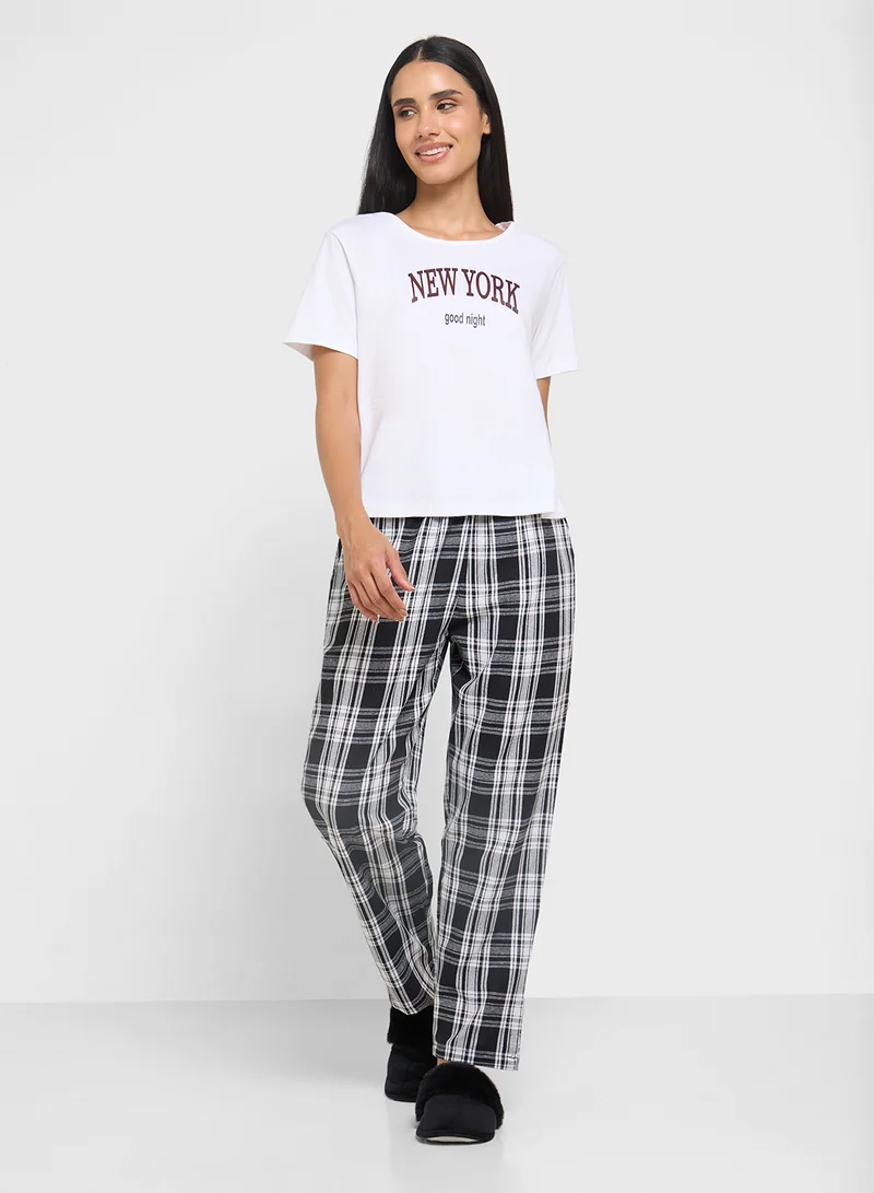 Ginger Cotton Graphic T-Shirt & Checkered Pyjama Set