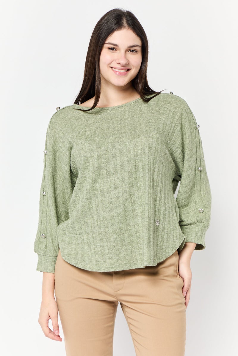 ADRIENNE VITTADINI بلوزة نسائية بأكمام طويلة وياقة دائرية، خضراء - Image 1