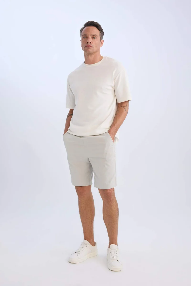 ديفاكتو Regular Fit Tied Waist Textured Bermuda Shorts