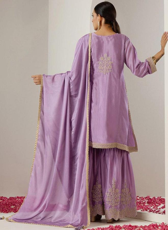 آي شين طقم كورتا وبنطال مع شال بلون بنفسجي - Image 4