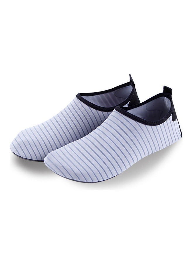 NIBEMINENT Non-Slip Quick Dry Diving Snorkeling Shoes - Image 1