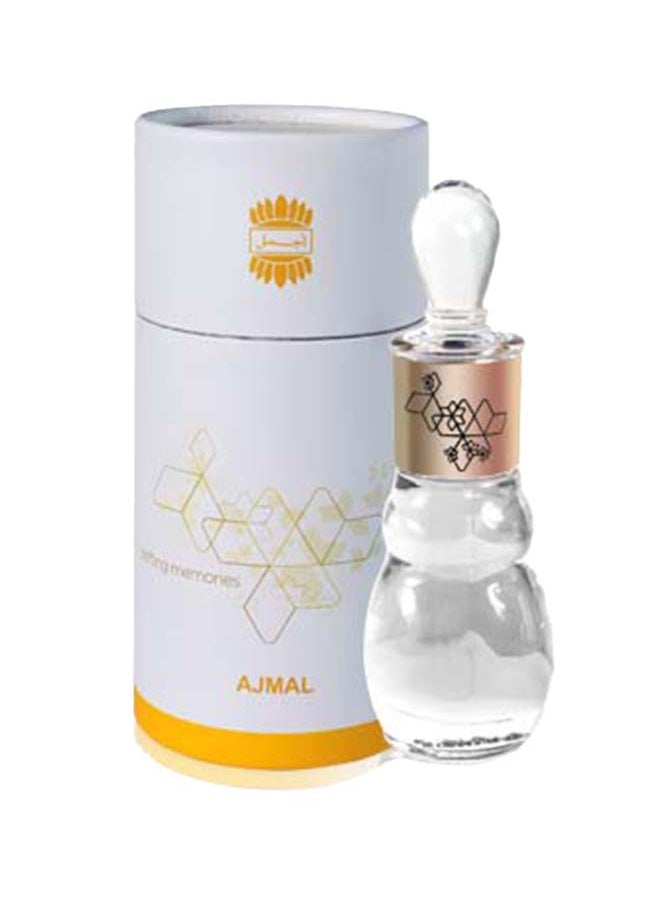 Ajmal بودرة الجسم الحريرية بمسك الجمال (75 جرام)، بودرة الجسم بمسك الرمان (75 جرام)، وعبوة مسك الورد (12 جرام). - Image 2