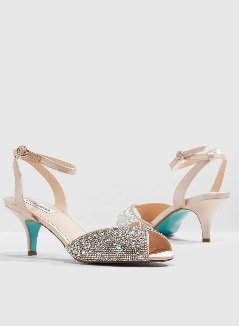 STEVE MADDEN Royal Sandal-Nude Satin
