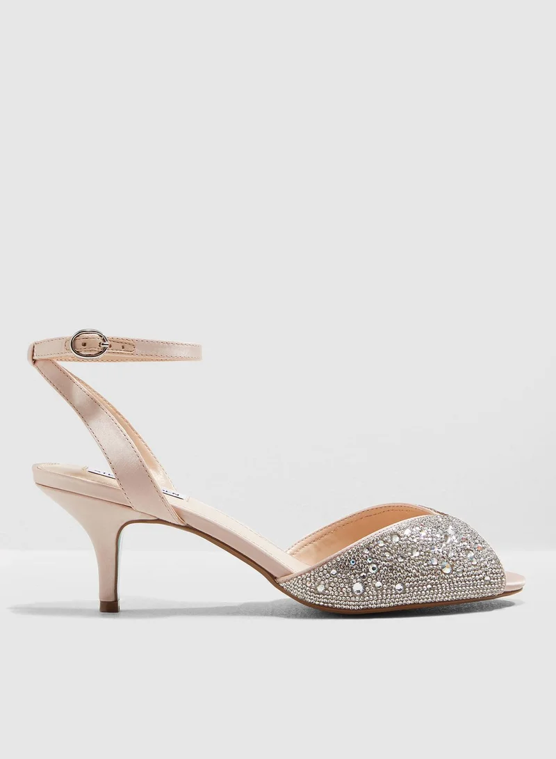 STEVE MADDEN Royal Sandal-Nude Satin