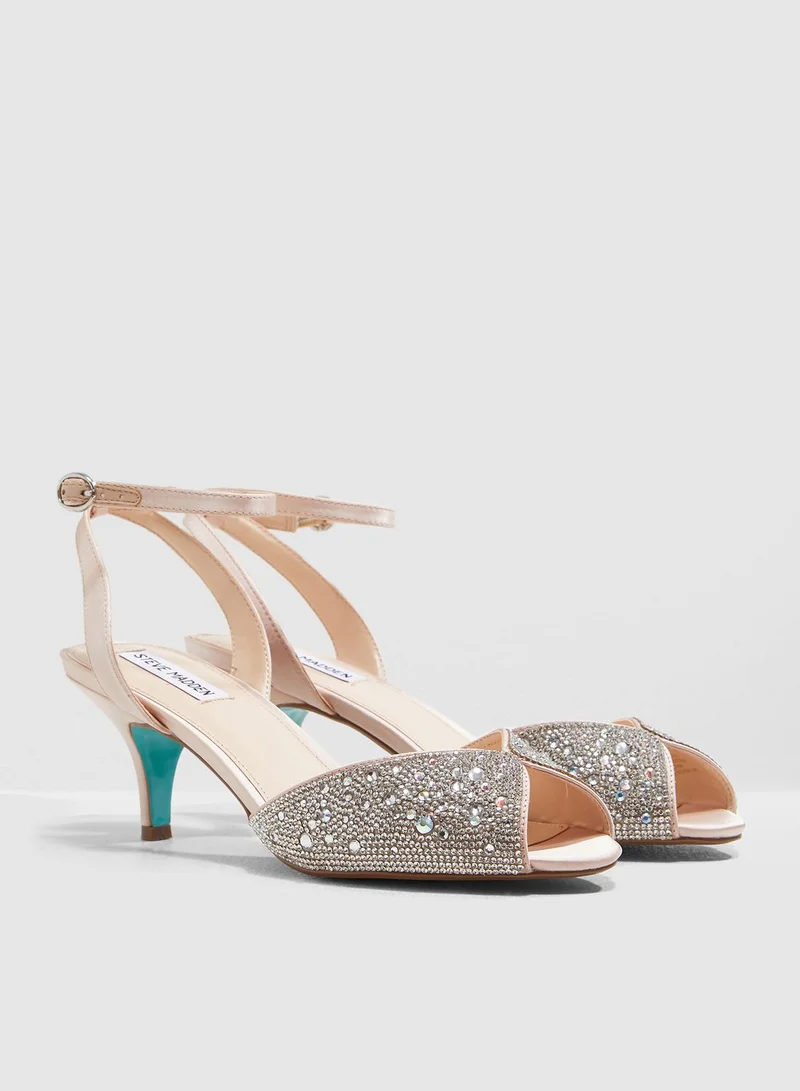 STEVE MADDEN Royal Sandal-Nude Satin