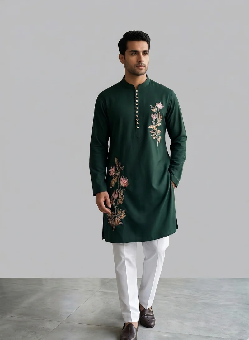 Lehar Elegant Green Floral Embroidered Kurta Set with White Trousers