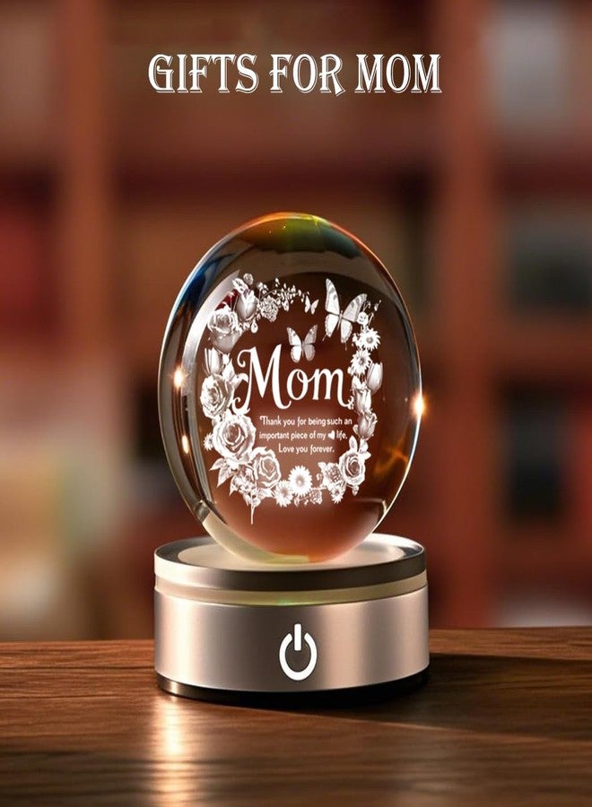 كرة كريستال ثلاثية الأبعاد من YouerCrystal Mom، هدية مثالية للأم في عيد ميلادها من ابنها أو ابنتها - هدية رائعة لعيد الميلاد، عيد الأم، أو التقاعد. زينة على شكل فراشة للأم، 80 مم - Image 3