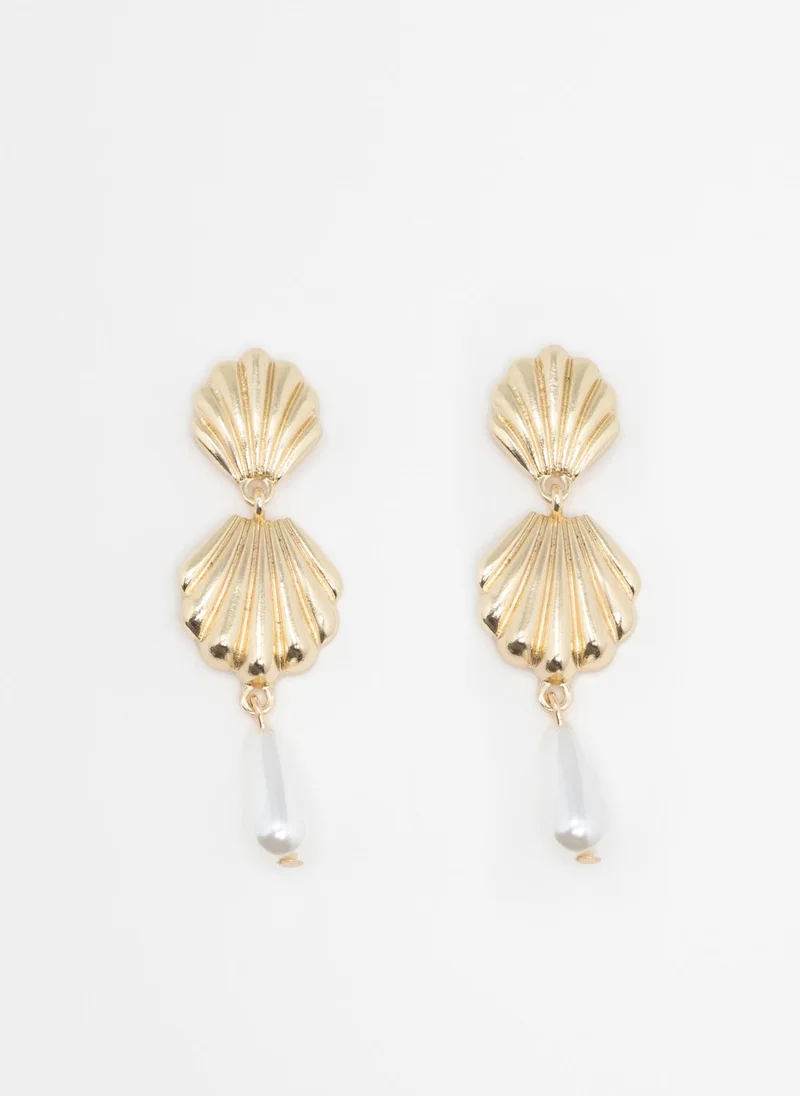 Lichi Earrings with shells and pearls