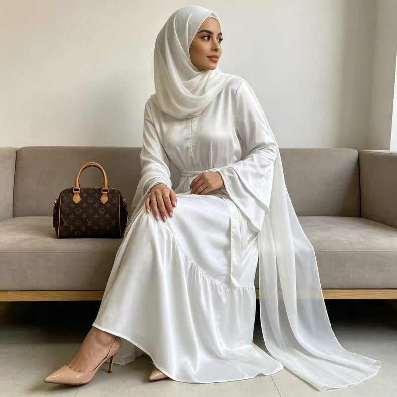 مونيكا فاشون فستان من الساتان بقصة كم البوق المزدوج الطبقة مع زينة ماسية وجيوب - Image 1
