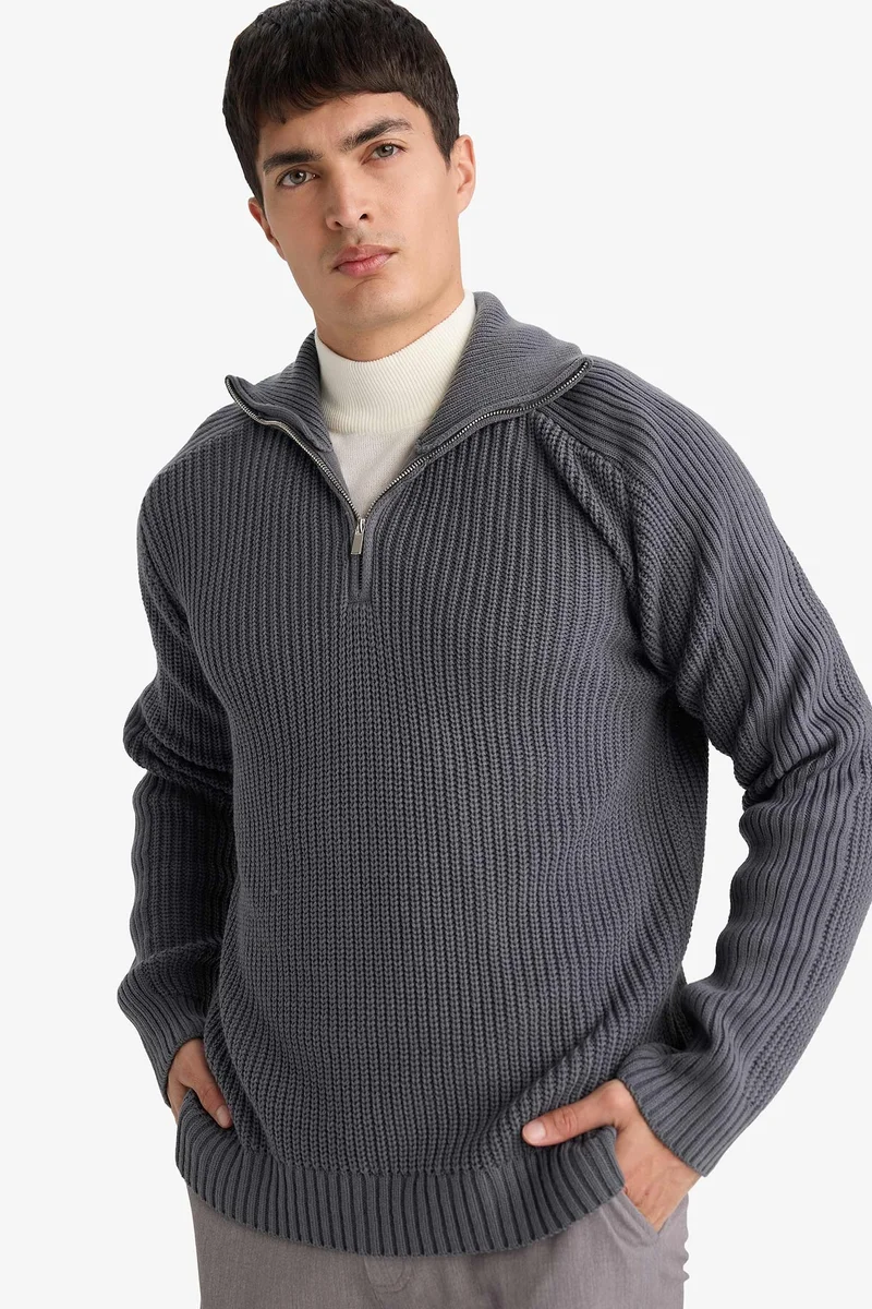 ديفاكتو Standard Fit Knitwear Pullover