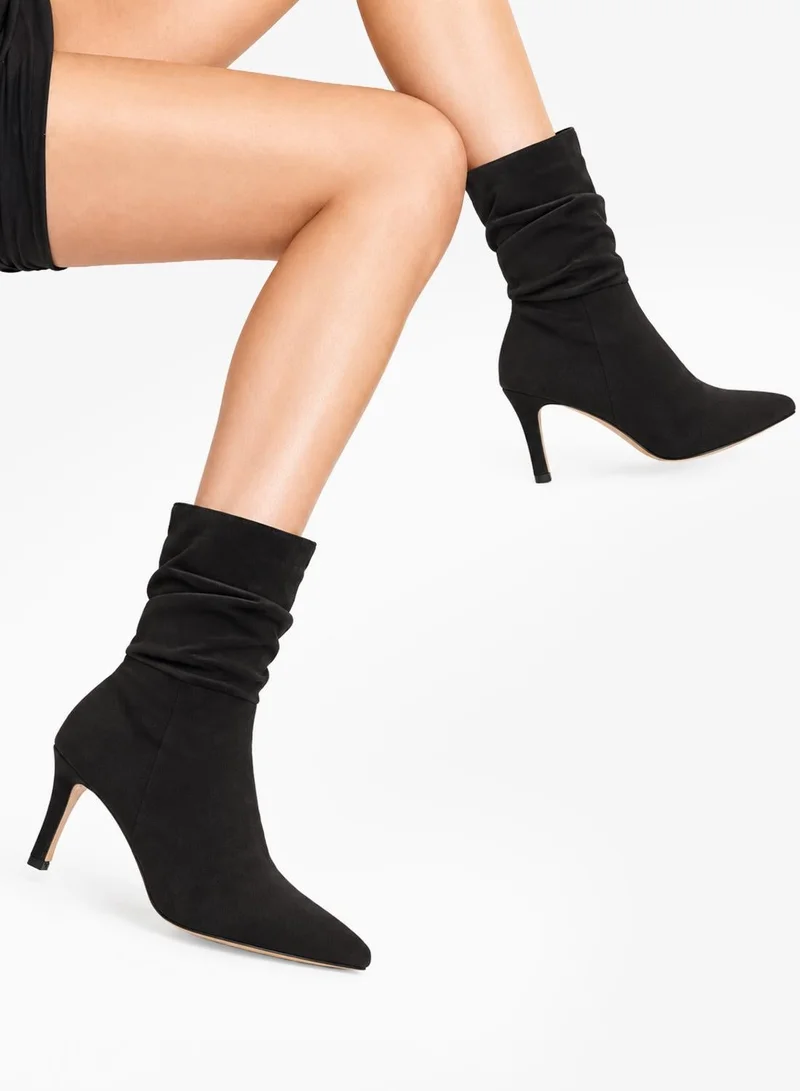 Ginger Pointed Toe Slouched Ankle Boots