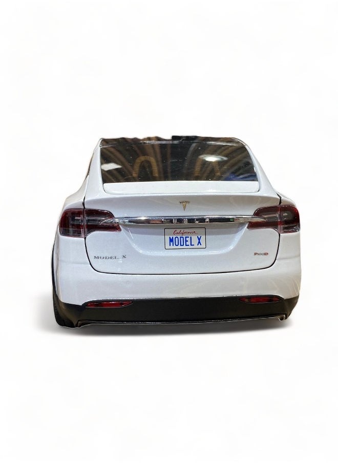 Tesla - Model X - Image 1