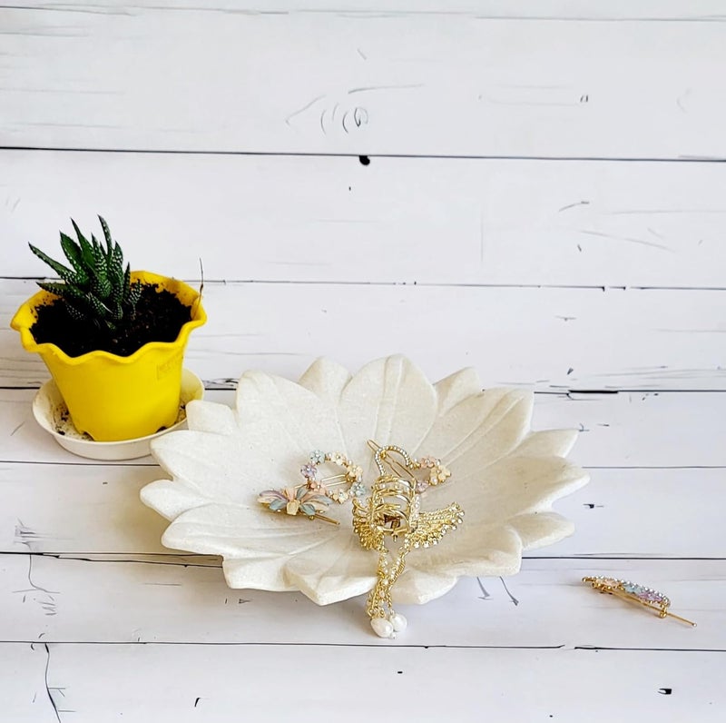 RM 8inch White Marble Stone Flower Serving Board Serving Platter Marble Serving Platter Marble Cheese Platter Marble Tray Marble Leaf Tray - Image 2