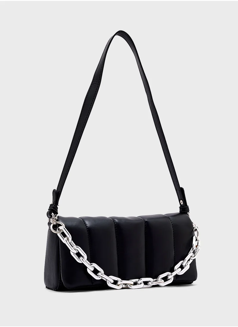 جينجر Quilted Padded Metal Chain Detail Crossbody Bag