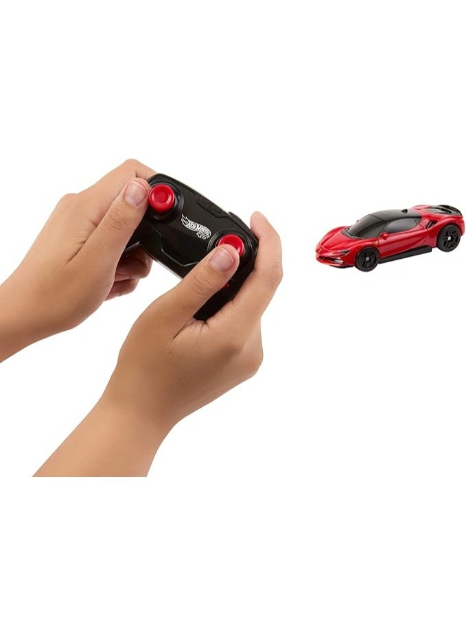 Hot Wheels سيارة فيراري RC من هوت ويلز مقياس 1:64 JGD09 - Image 4