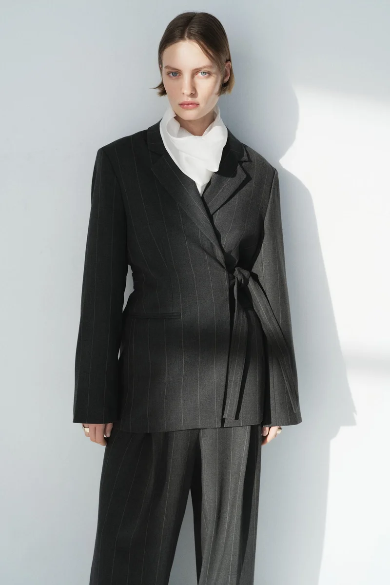 H&M Wrap blazer