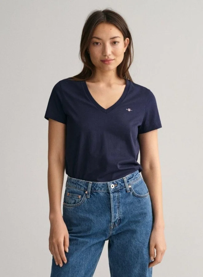 غانت تي شيرت برقبة على شكل حرف  من جانت شيلد