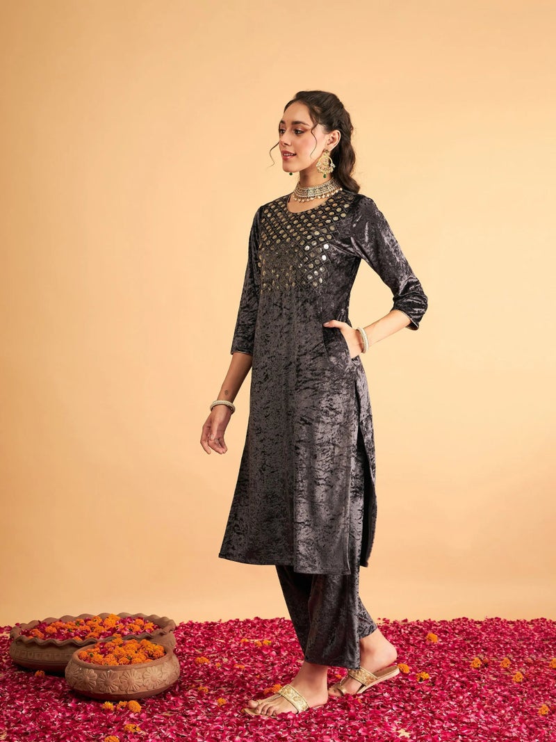 PRASHA Women Grey Velvet Front Embroidered Straight Kurta with Pants - Image 3