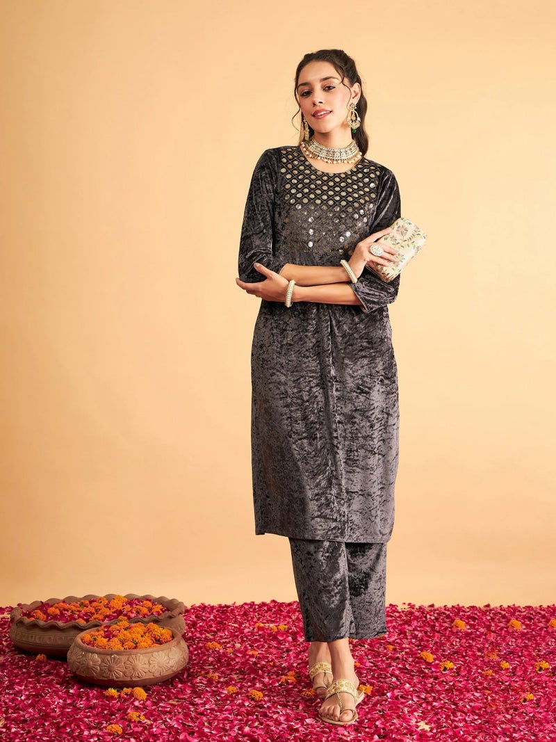 PRASHA Women Grey Velvet Front Embroidered Straight Kurta with Pants - Image 2