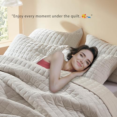 LEAONME Velvet Quilt Oversized California King-120''x120'', Lightweight White Velvet Comforter Set with 2 Pillow Shams, Oversized Bedspread Coverlet Quilted Bedding Set for All Season - Image 3