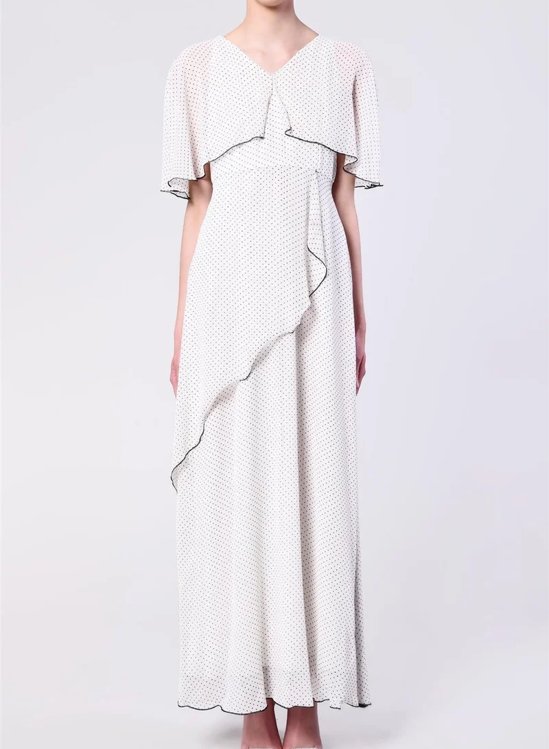 ترو ديكادينس Cassidy White-Black Pinspot Cape Sleeve Maxi Dress
