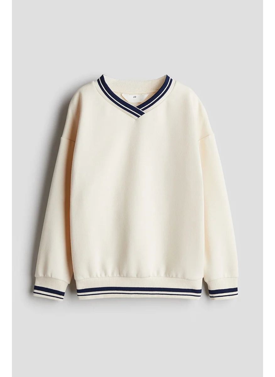 H&M V-Neck Sweatshirt
