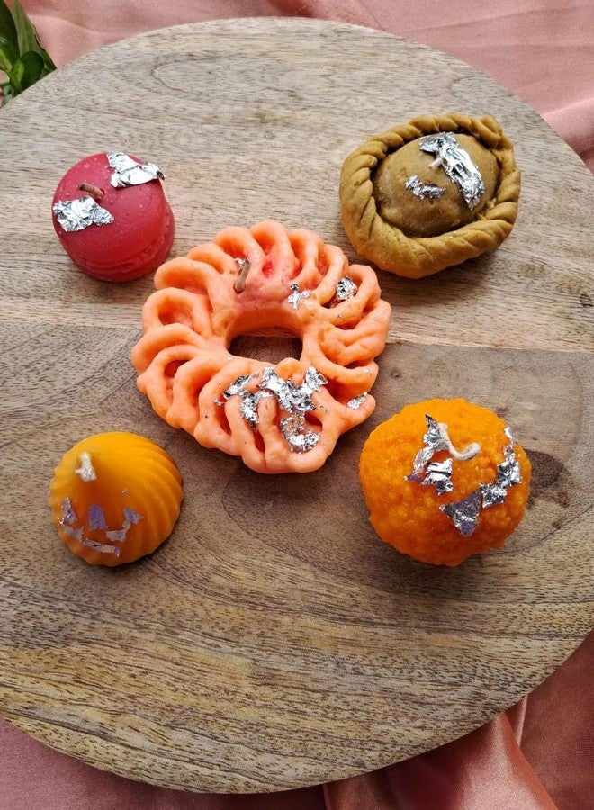 أستريد شموع أستريد للحلويات موداك، شمعة لادو - شمع الصويا الفاخر المعطر، غانيش تشاتورثي، ديوالي، نافراتري، هدايا مباركة، عبوة هدايا، عبوة من 5 قطع، زينة ديوالي (حلويات متنوعة (عبوة من خمس قطع)) - Image 2