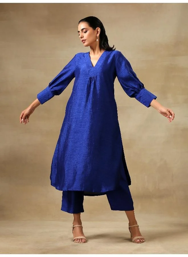 trueBrowns Blue Textured Silk Puff Sleeve Kurta Pant Set