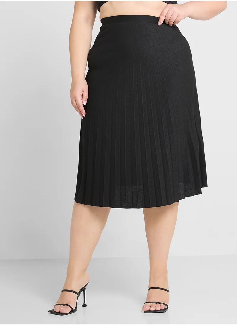 Ginger Plus Pleated Maxi Skirt