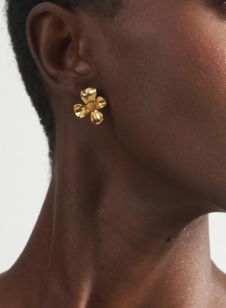 Hzmer Jewellery Flower Earrings in Gold plated Sterling Silver
