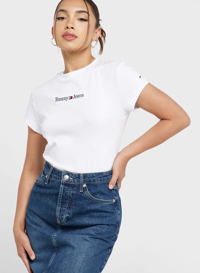 TOMMY JEANS Crew Neck Logo T-Shirt