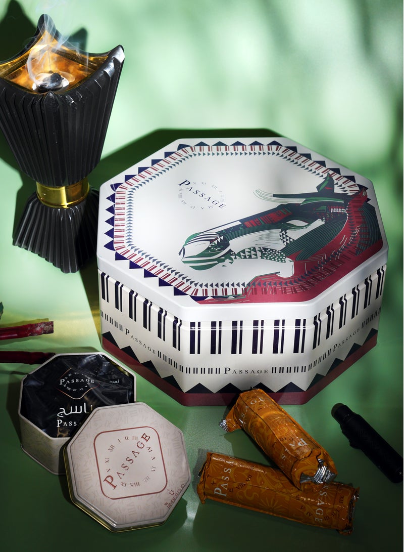 باسيدج باسج هورس بوكس 2 – عود مبخر زمرد، ولاعة ميني (أسود)، ملقط أسود، و 2 رول فحم – مجموعة  فاخرة - Image 3