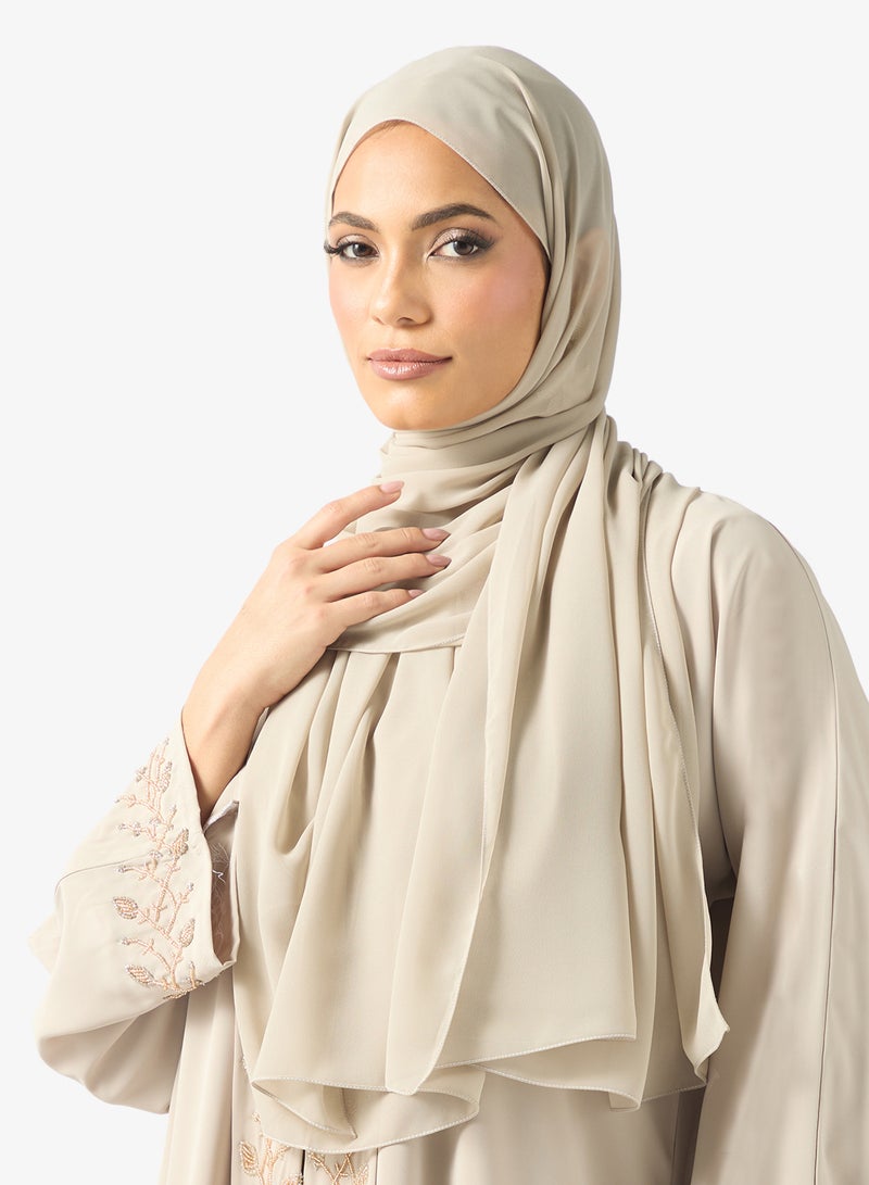 خزانة عباية وشيلة مزينة - Image 4